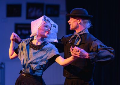 Dutch Folk Dance - Bij Maanlicht - Dansensemble Phoenix